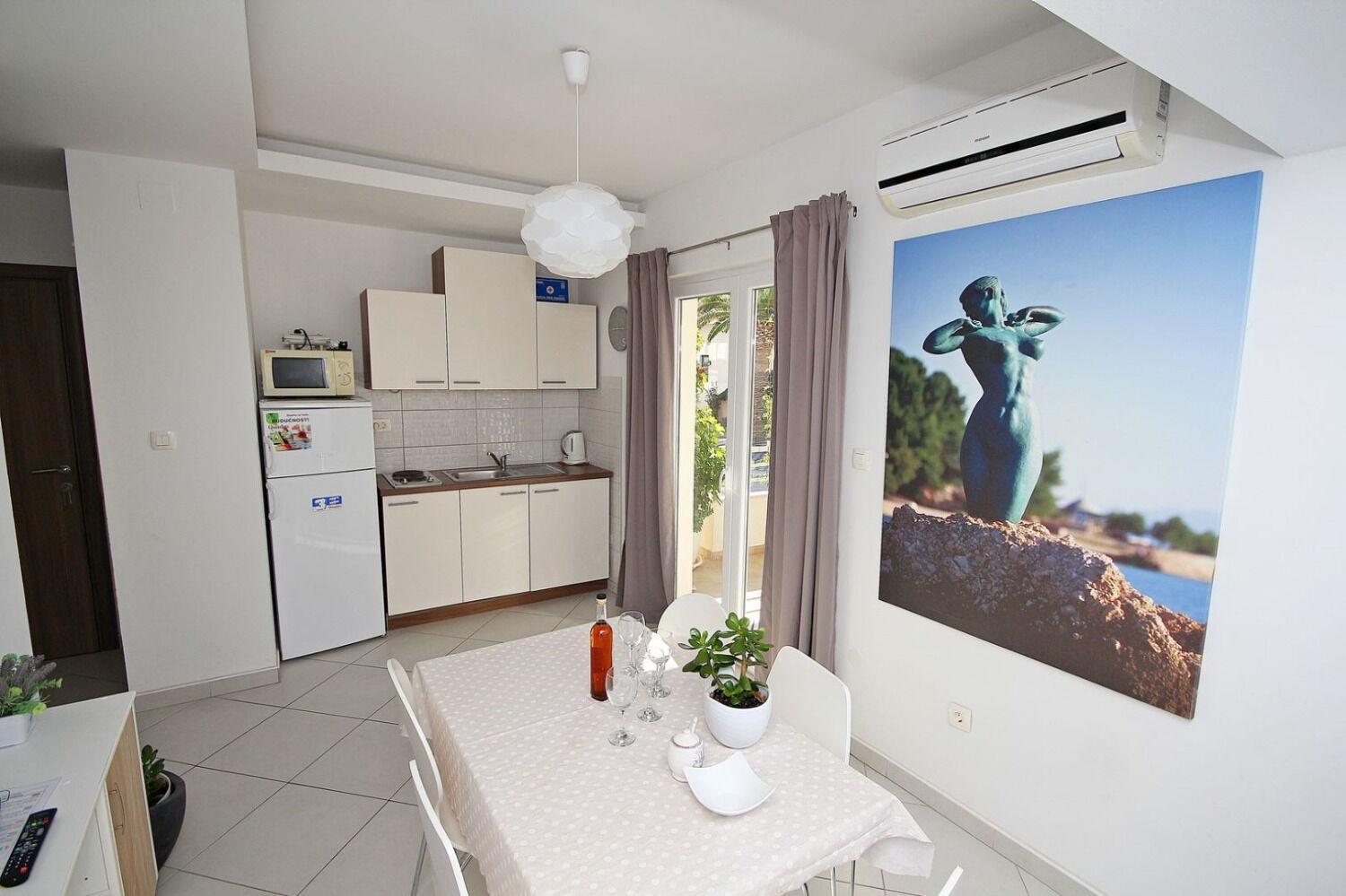 Apartments Maja 100 From The Beach Podgora Exterior photo