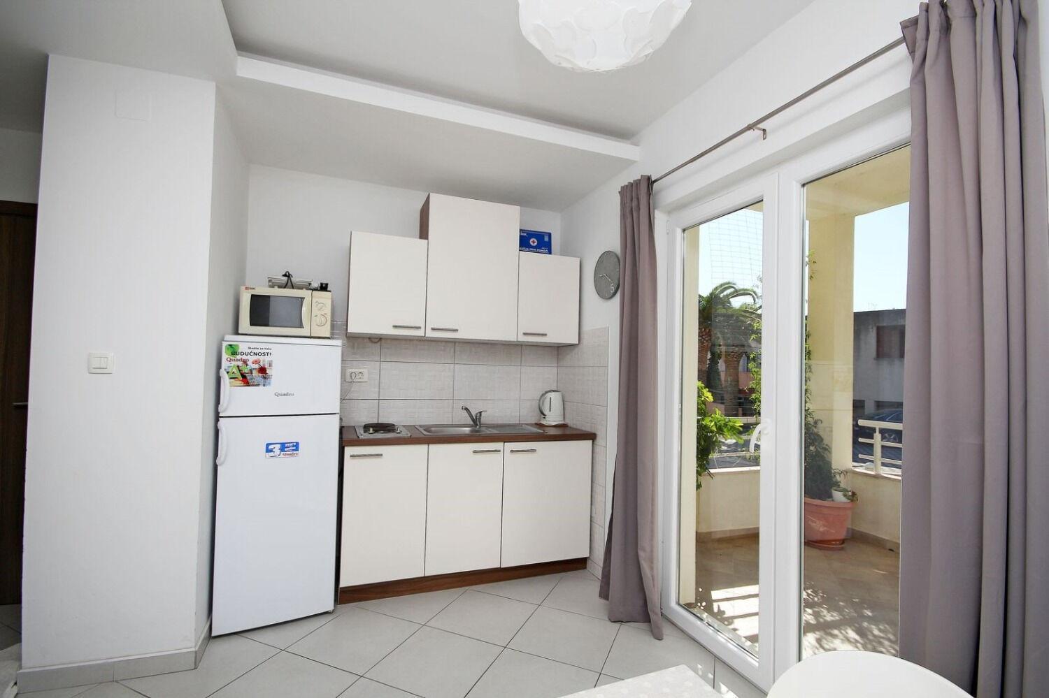 Apartments Maja 100 From The Beach Podgora Exterior photo