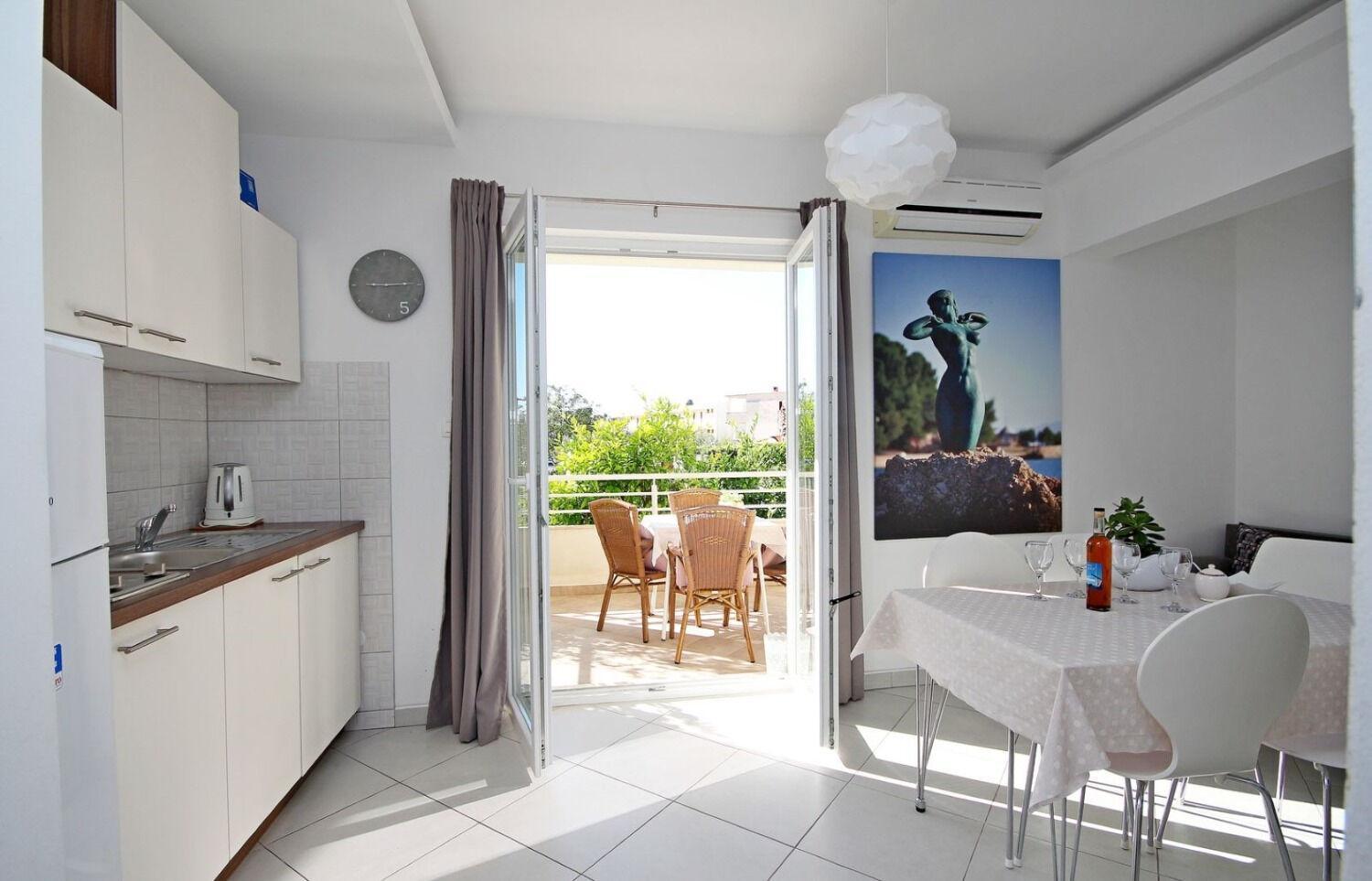 Apartments Maja 100 From The Beach Podgora Exterior photo