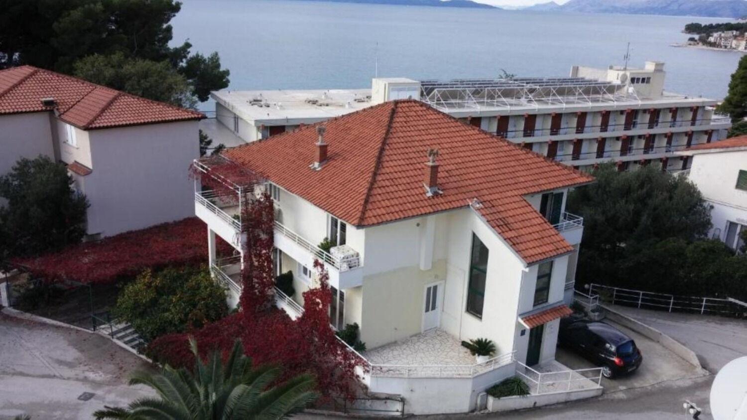 Apartments Maja 100 From The Beach Podgora Exterior photo